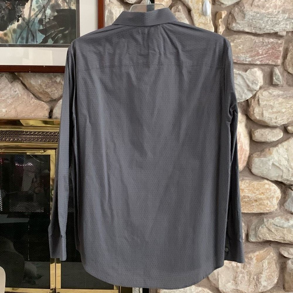👔Perry Ellis grey button down - Picture 10 of 10